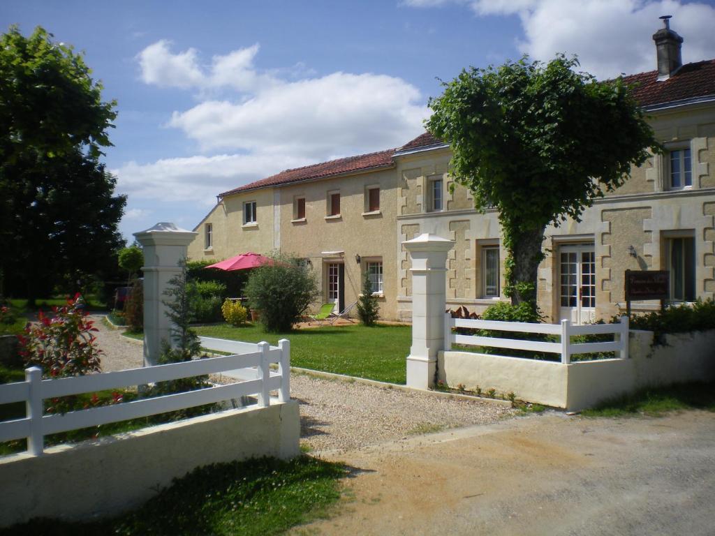 Domaine Des Tilleuls Val-de-Livenne Exteriér fotografie